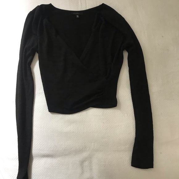 Dynamite black long sleeve crop top - Picture 2 of 4